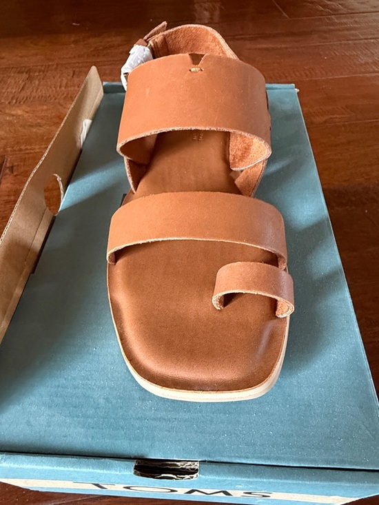 Toms Shoes - Toms Freya Tan Leather Slide Sandals NWT New Size 9